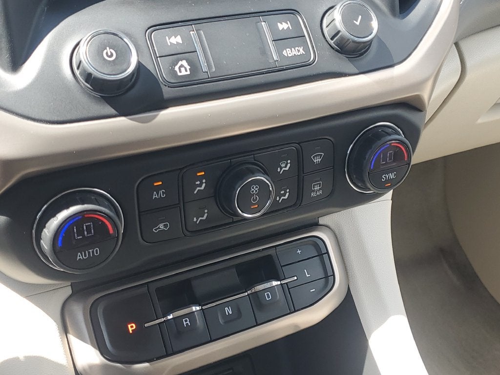 2021 GMC Acadia Denali - Photo 30