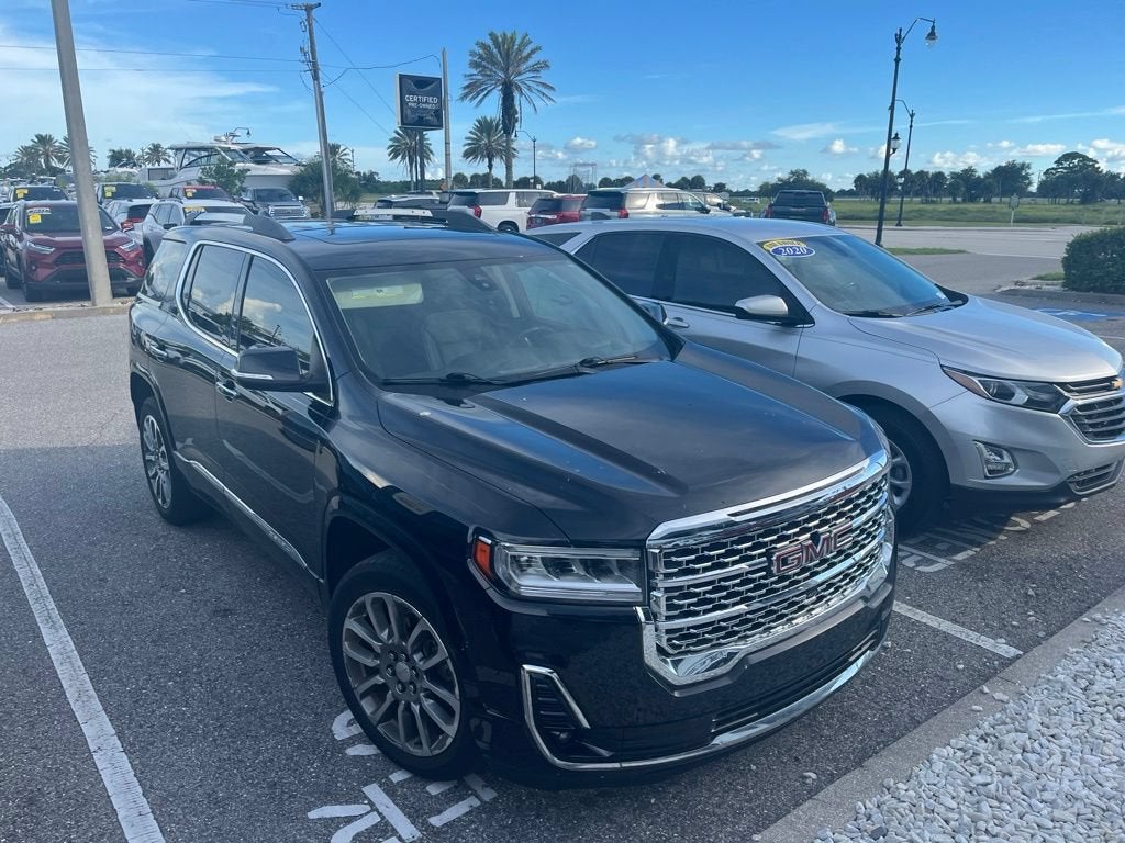 2023 GMC Acadia Denali