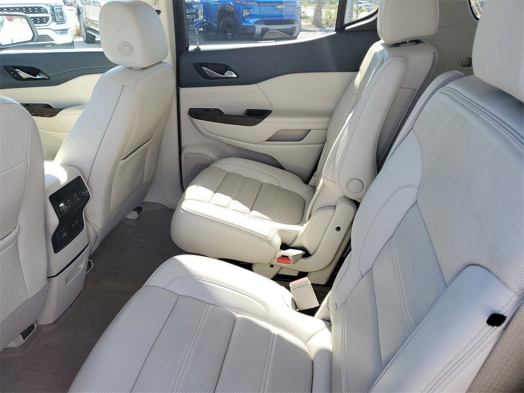 2020 GMC Acadia Denali