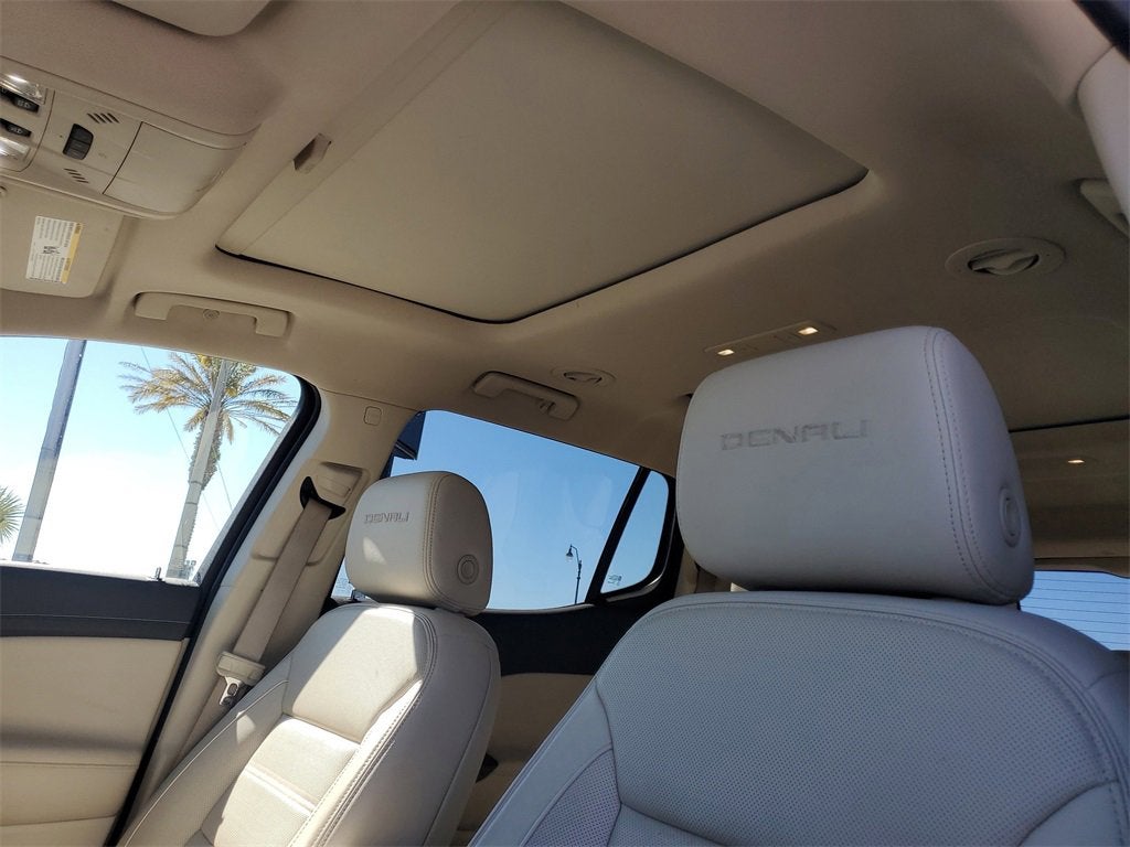 2020 GMC Acadia Denali