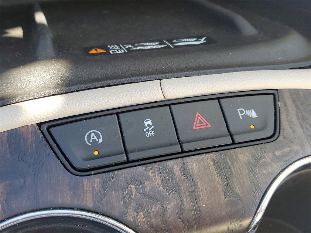 2020 GMC Acadia Denali