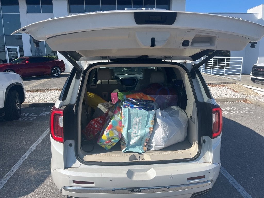 2020 GMC Acadia Denali