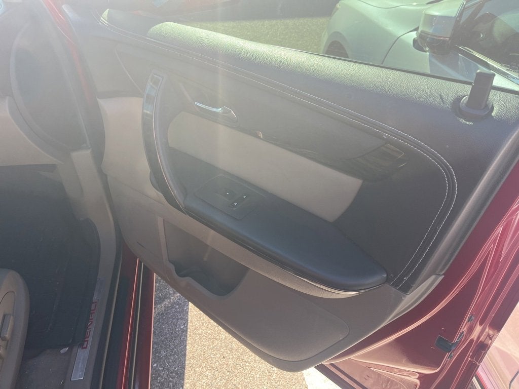 2014 GMC Acadia Denali