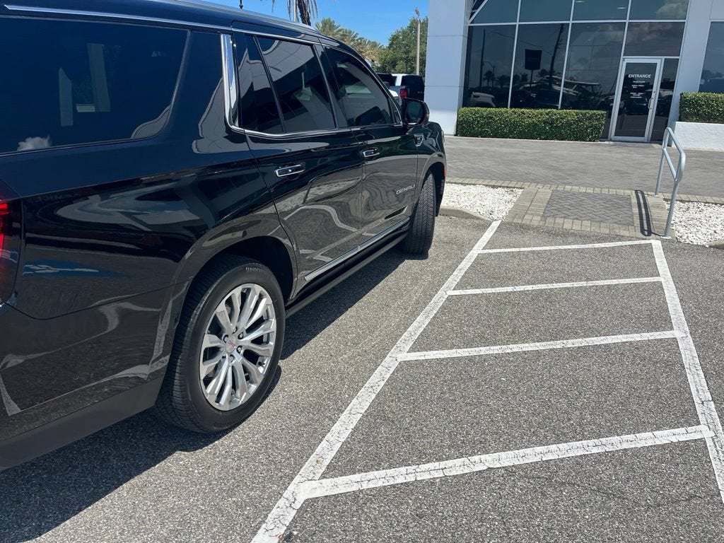 2024 GMC Yukon Denali