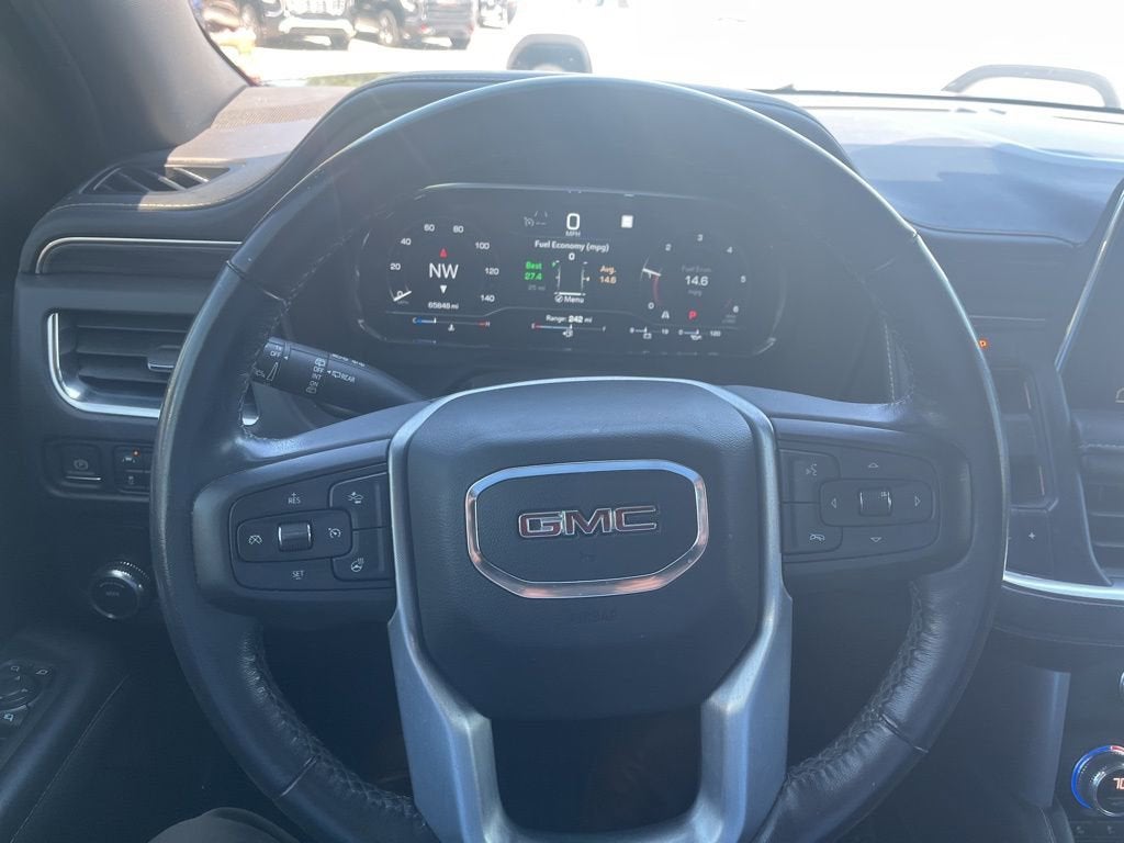 2022 GMC Yukon XL SLT
