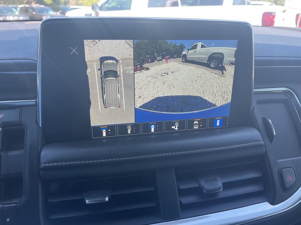 2022 GMC Yukon XL SLT