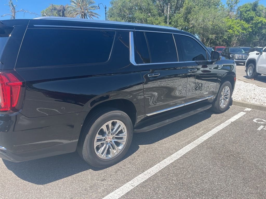 2022 GMC Yukon XL SLT