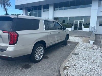 2024 GMC Yukon XL SLT