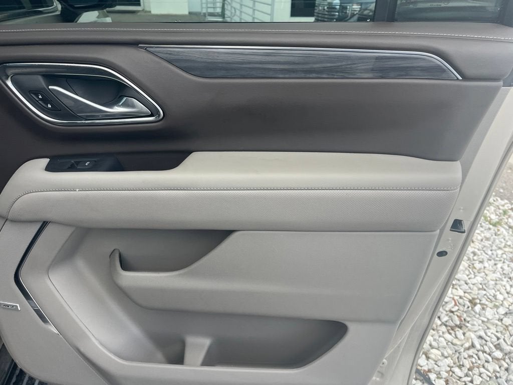 2024 GMC Yukon XL SLT