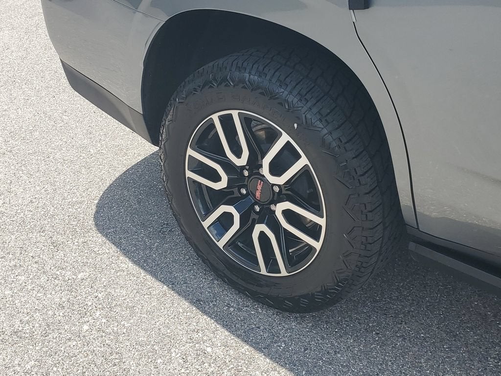 2024 GMC Yukon AT4