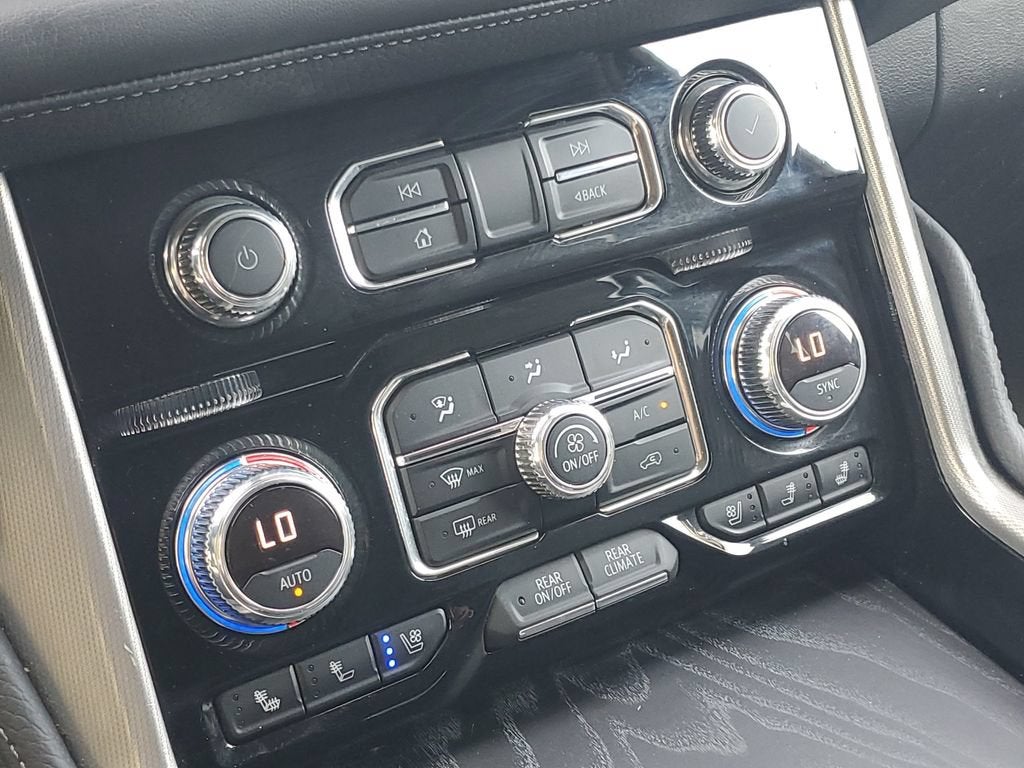 2022 GMC Yukon XL Denali