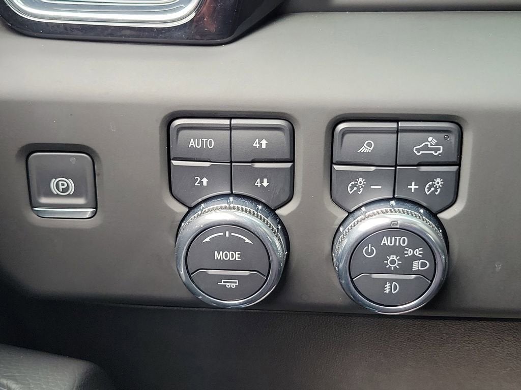 2025 GMC Sierra 3500 HD Denali