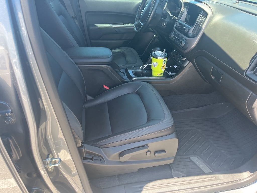 2022 GMC Canyon AT4 - Leather