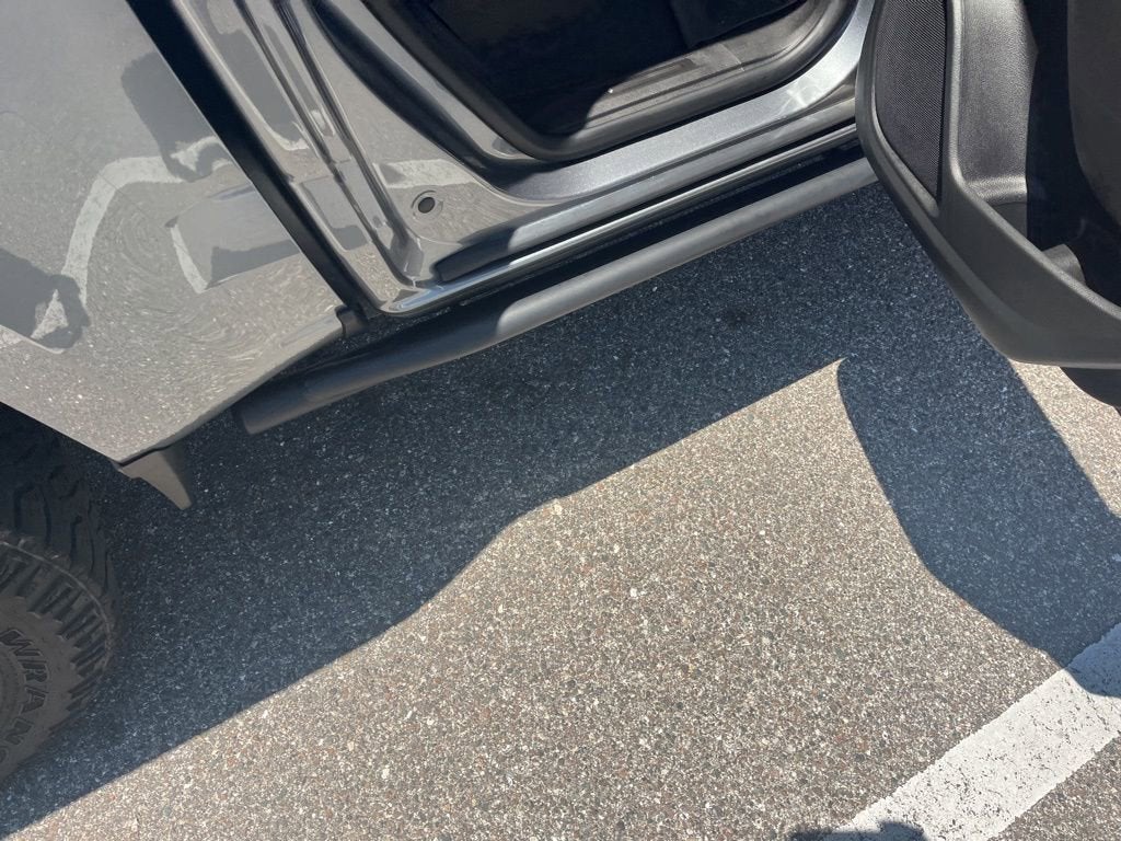 2022 GMC Canyon AT4 - Leather