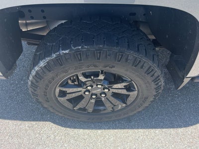 2022 GMC Canyon AT4 - Leather