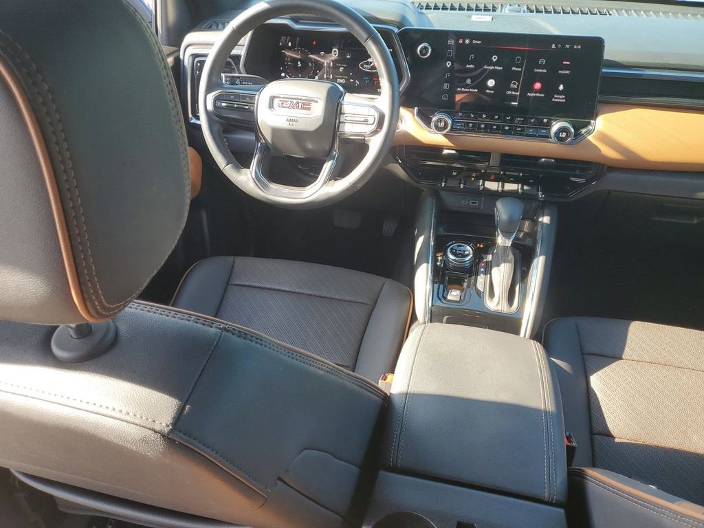 2025 GMC Canyon AT4