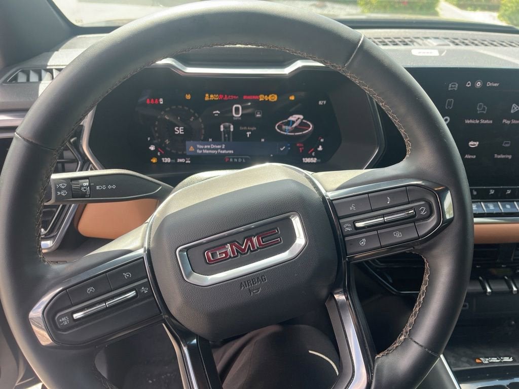 2025 GMC Canyon AT4