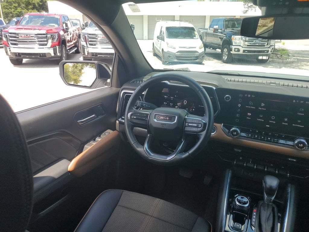2025 GMC Canyon AT4