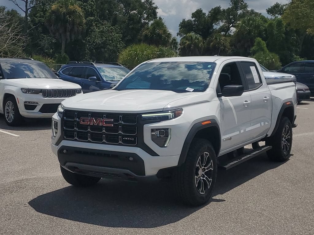 2025 GMC Canyon AT4
