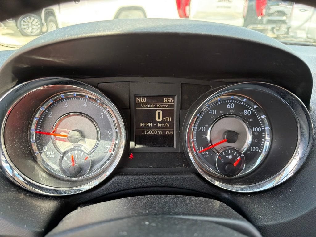 2016 Chrysler Town & Country Touring