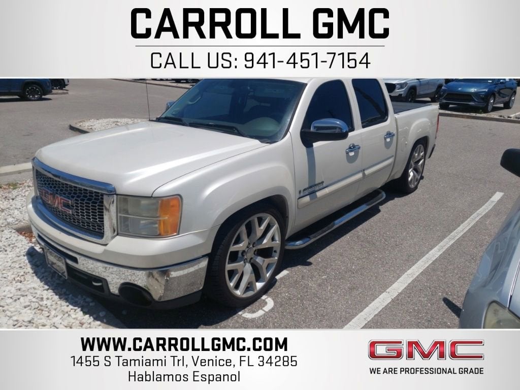 2009 GMC Sierra 2WD Crew Cab SLT SWB's photo