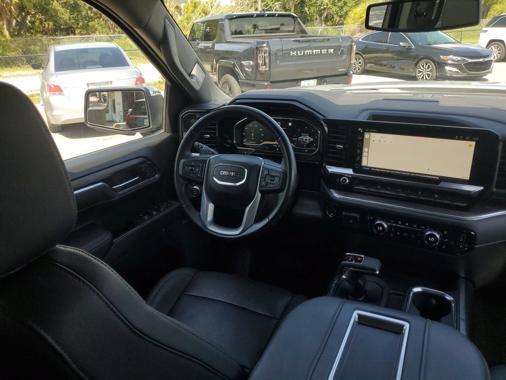 2022 GMC Sierra 1500 SLT