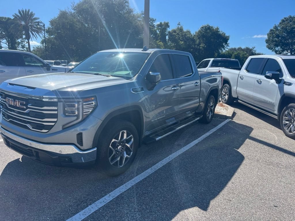 2025 GMC Sierra 1500 SLT