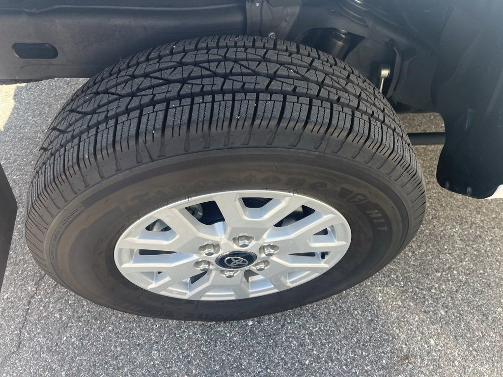 2024 Toyota Tacoma 2WD SR5