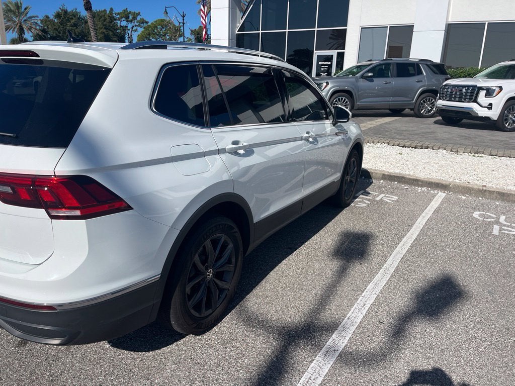 2022 Volkswagen Tiguan SE