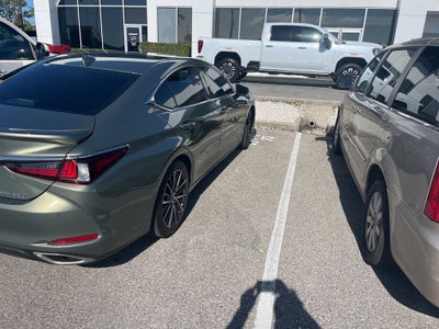 2022 Lexus ES ES 350