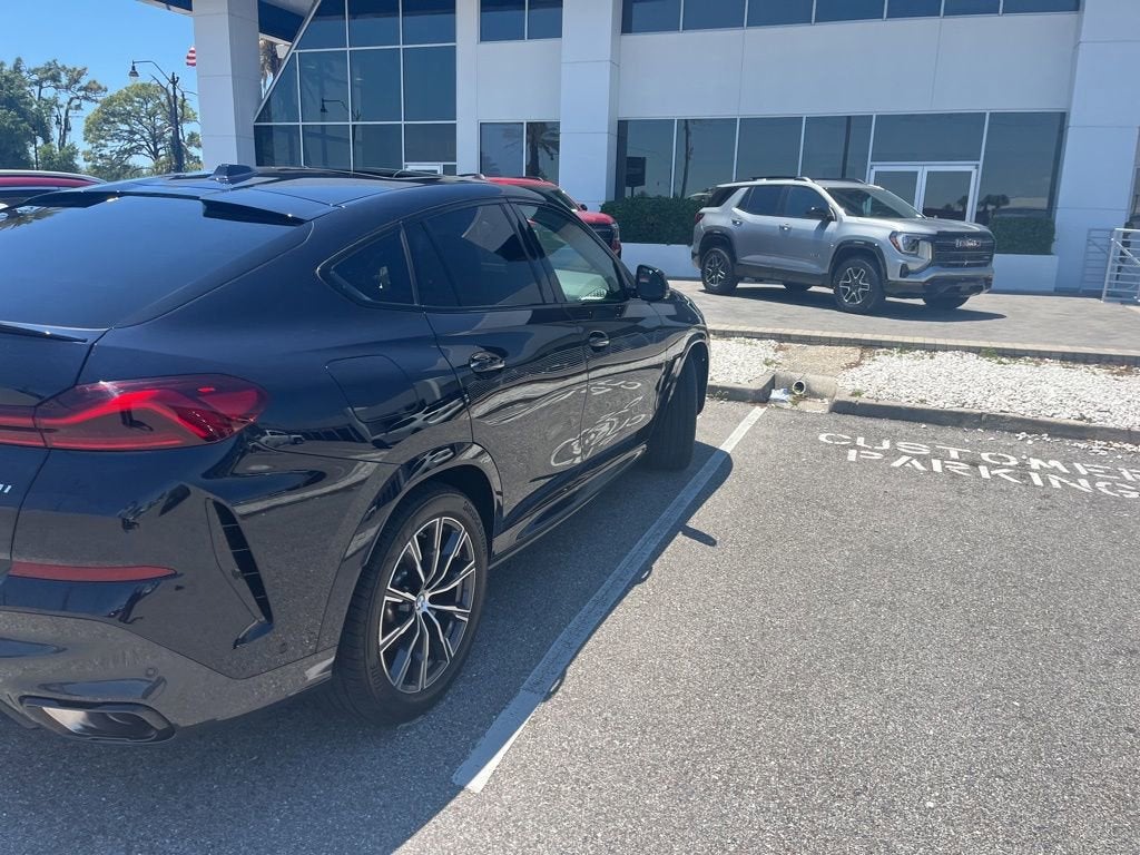 2024 BMW X6 xDrive40i