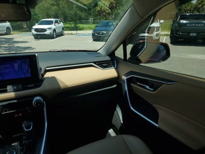2023 Toyota RAV4 Hybrid XLE Premium