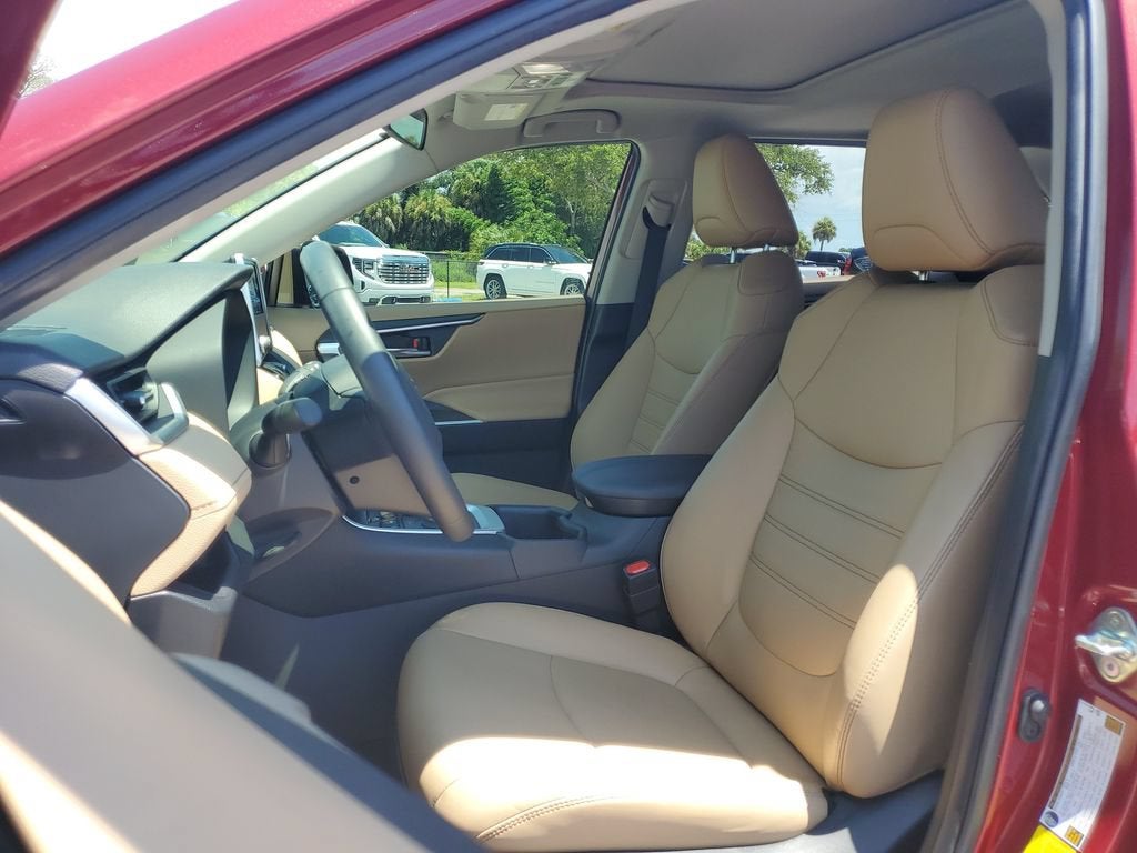 2023 Toyota RAV4 Hybrid XLE Premium