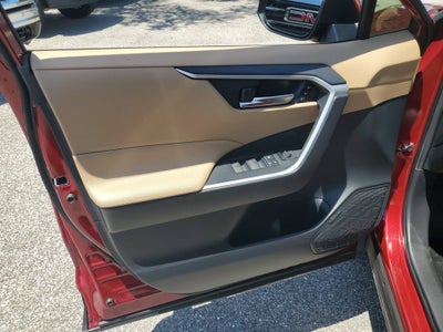 2023 Toyota RAV4 Hybrid XLE Premium