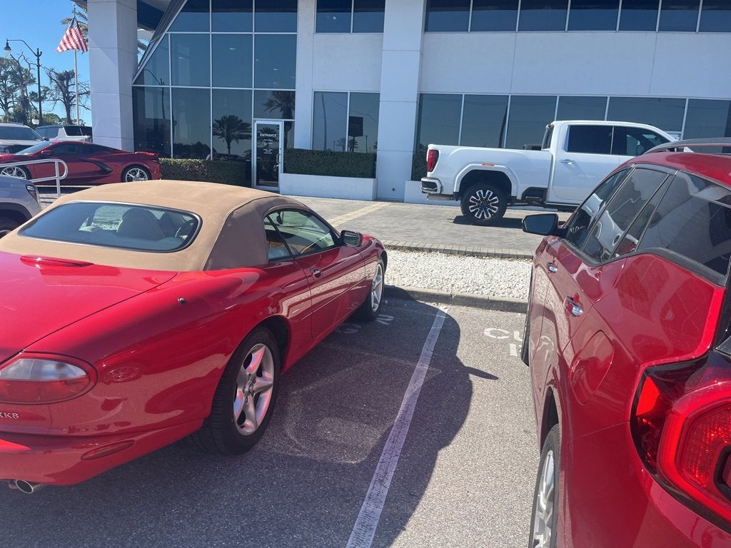 2000 Jaguar XK8 Base