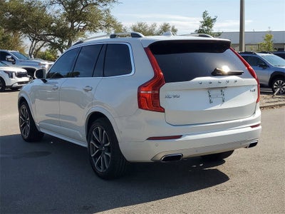 2019 Volvo XC90 Momentum